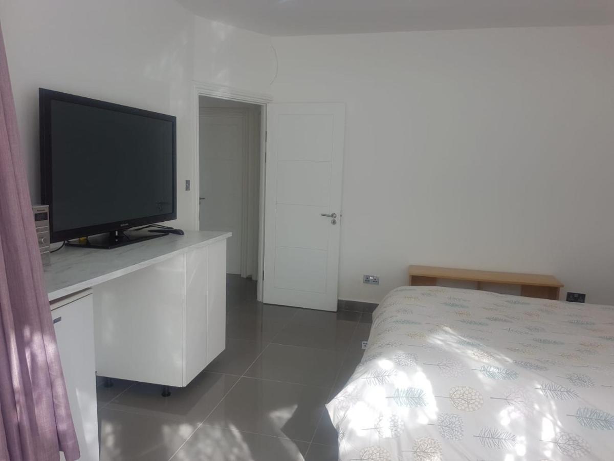 Stunning Double Room In Harrow Wembley - Khoob House Лондон Екстериор снимка