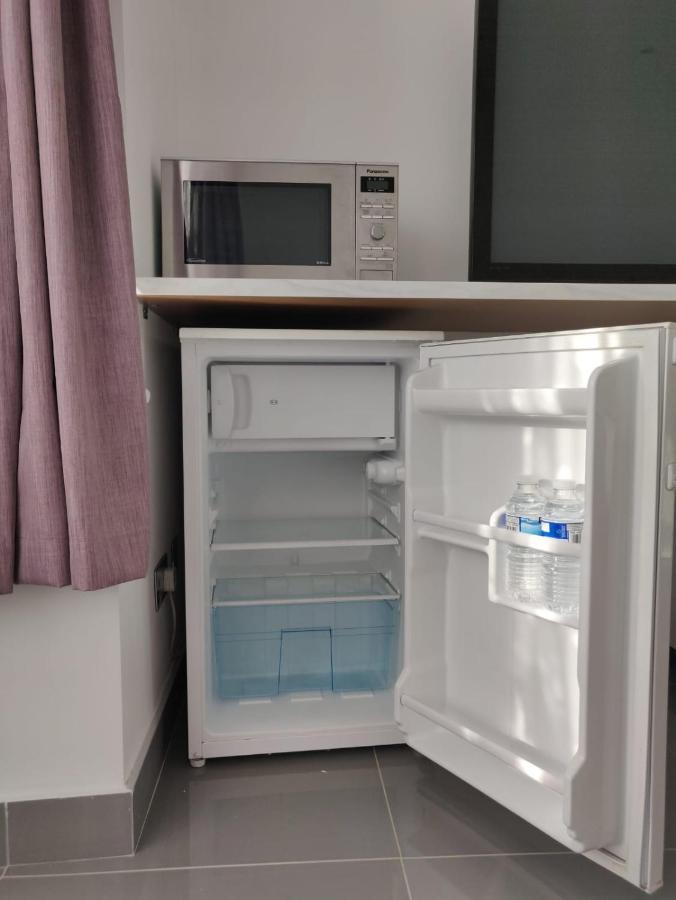 Stunning Double Room In Harrow Wembley - Khoob House Лондон Екстериор снимка